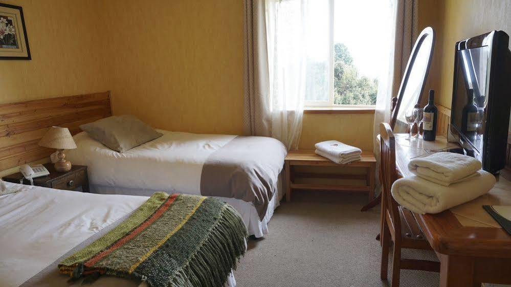 Hotel Borde Lago Puerto Varas Eksteriør bilde